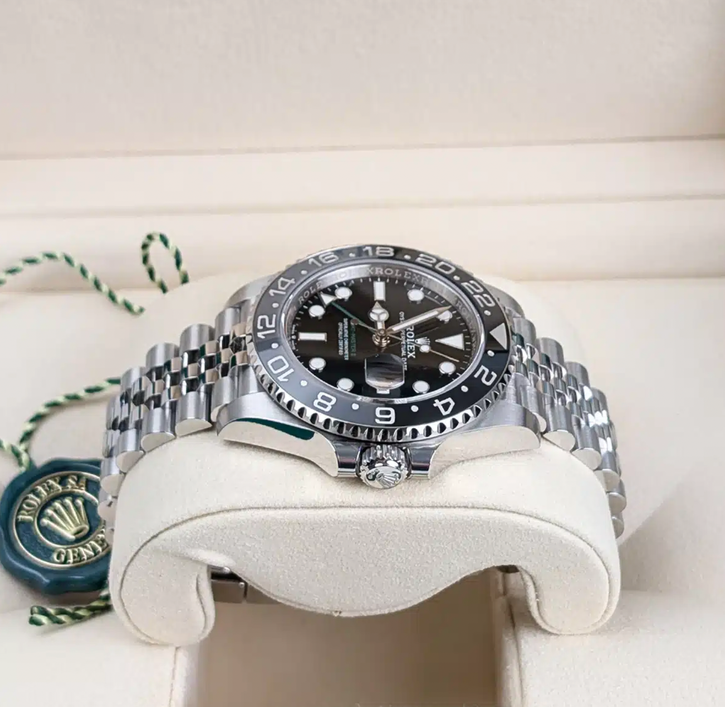 Rolex GMT-Master II Ref. 126710GRNR-0003